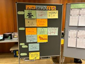 24-05-25-23-22-32-2556