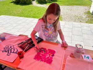 24-05-26-11-48-22-2561