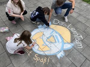 24-08-26-15-52-23-1726