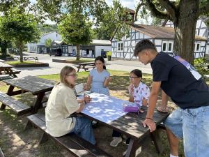 24-07-22-11-52-33-6890