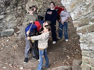 25-04-14-19-41-05-3168