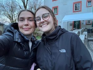 4c3b0b50-4c77-4811-8343-7dccd26c5178