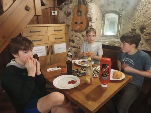 0d2ed292-35fa-42fd-86d1-400b59c836a3